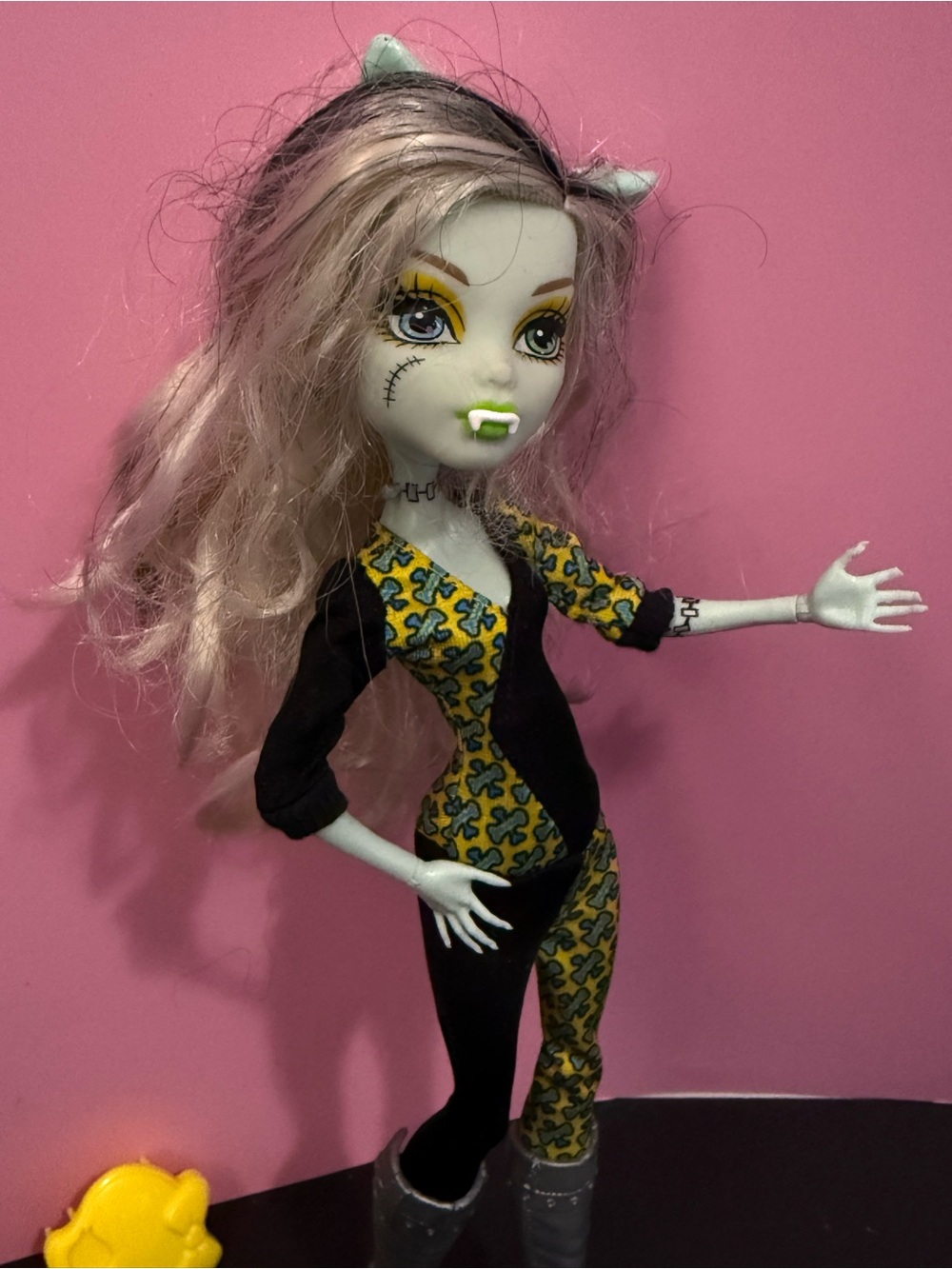 Monster High Freaky Fusion Frankie Stein Doll (Clawdeen Inspired) 2014 - Picture 5 of 7